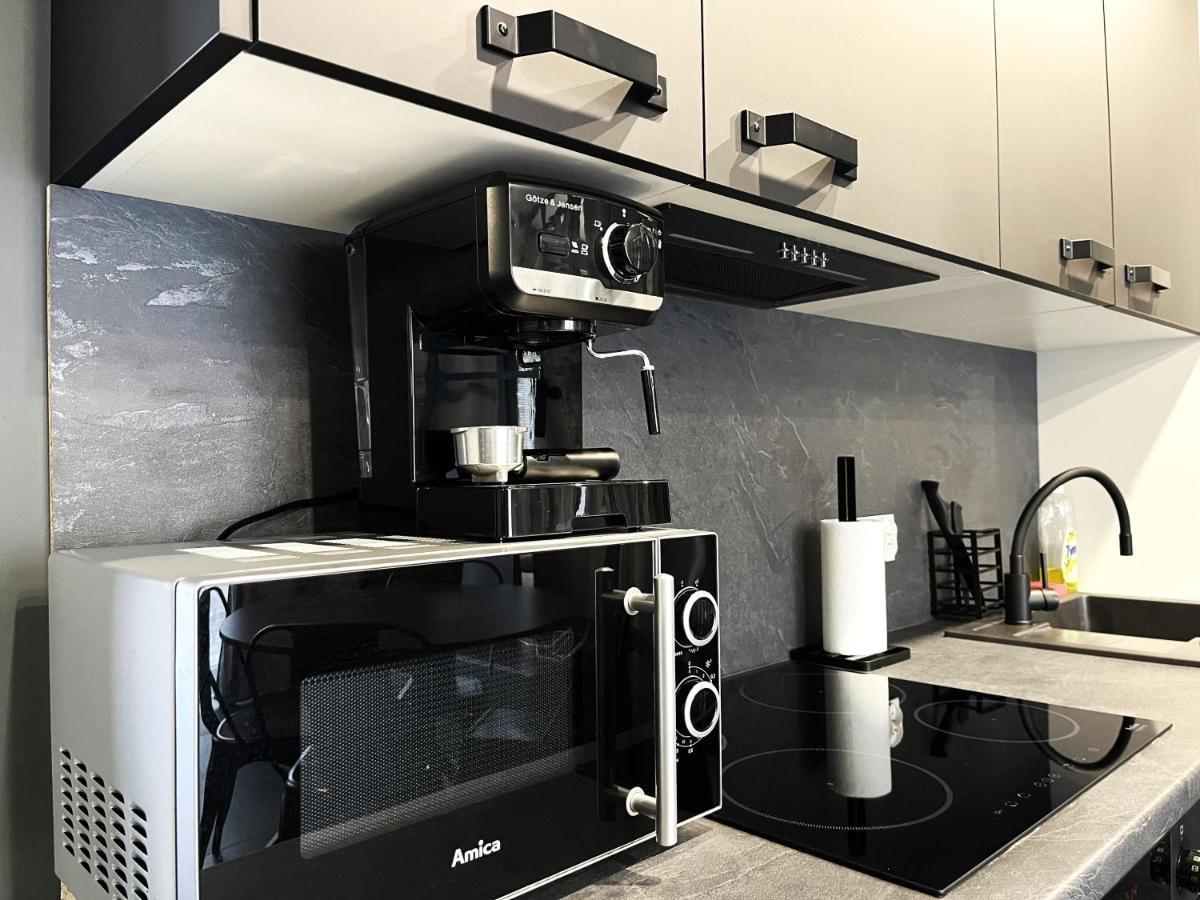Sunset Apartment Aircon - Self Check-In 24H Wroclaw Bagian luar foto
