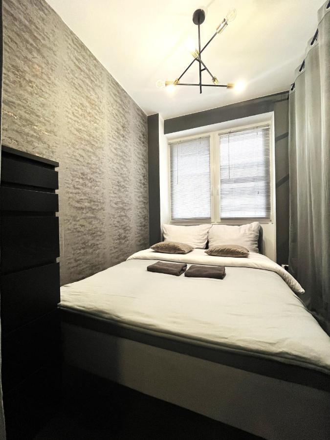 Sunset Apartment Aircon - Self Check-In 24H Wroclaw Bagian luar foto