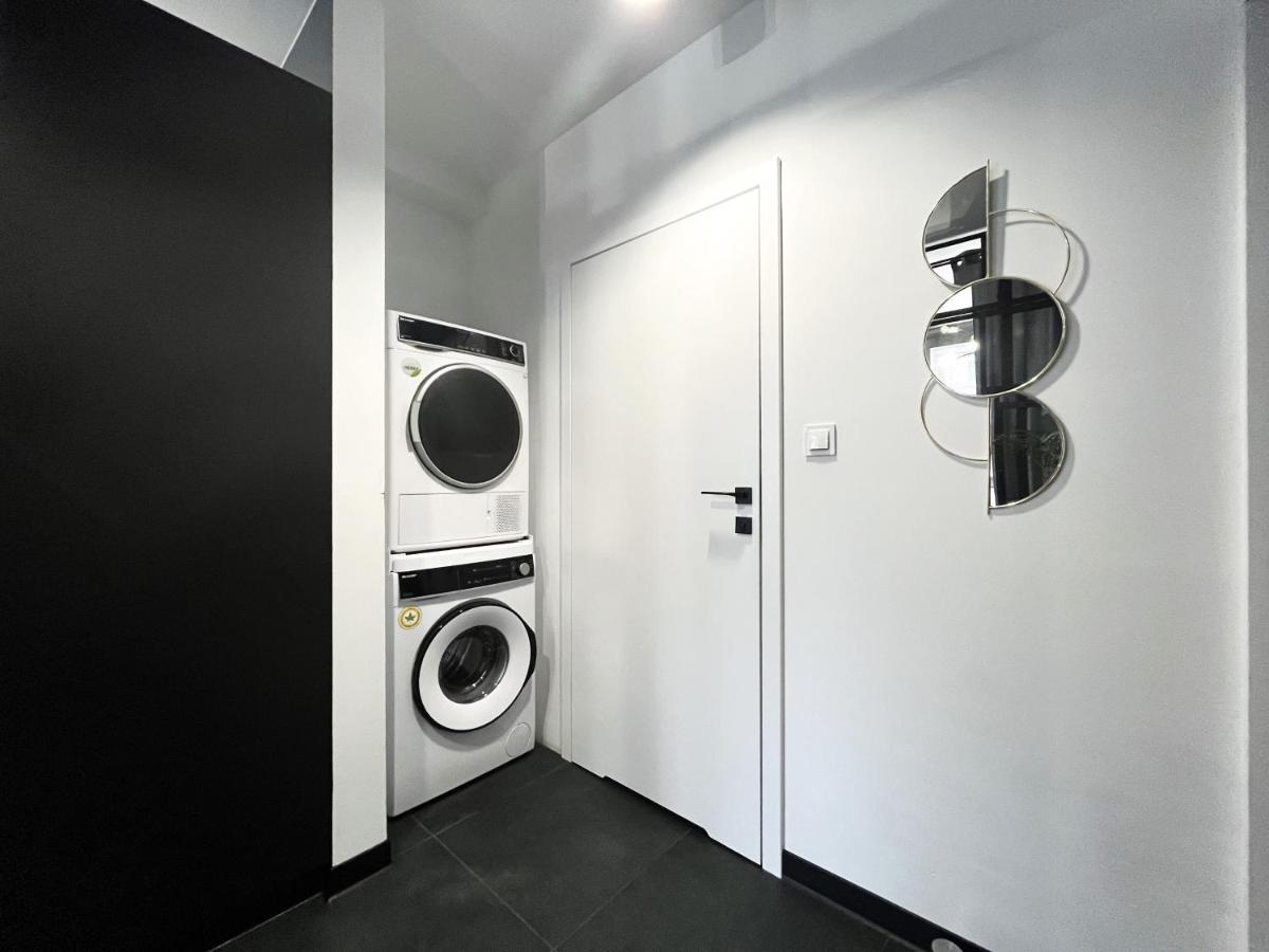 Sunset Apartment Aircon - Self Check-In 24H Wroclaw Bagian luar foto